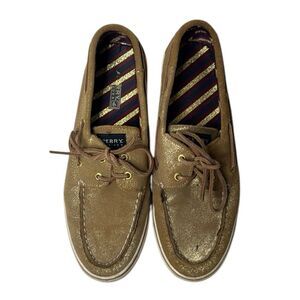 Sperry Women’s Leather Gold Glitter Boat Shoes. Size 9.